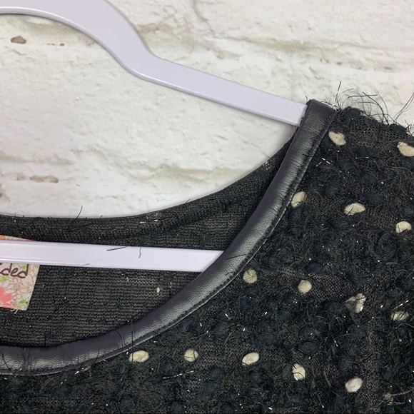 MissGuided Black Fuzzy Comfy Textured Sweater 2X - Picture 3 of 6